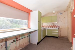 Kitchen diner- click for photo gallery